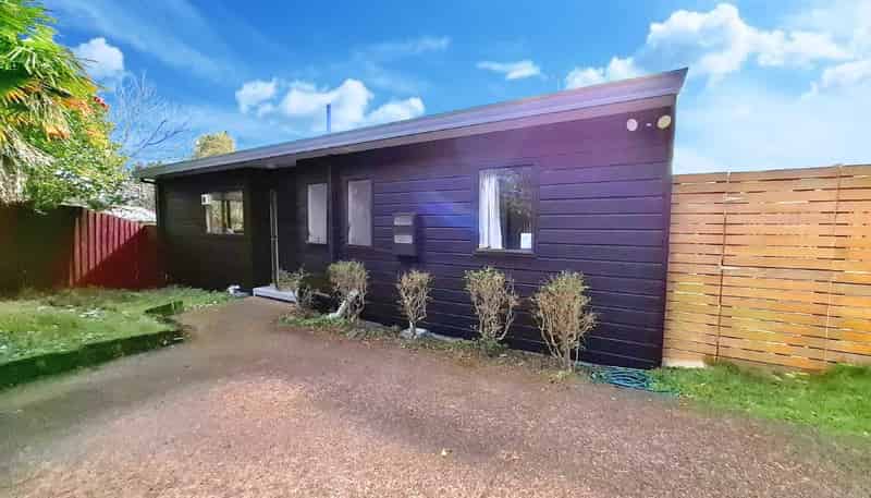 A/1 Charnley Grove, Glenfield