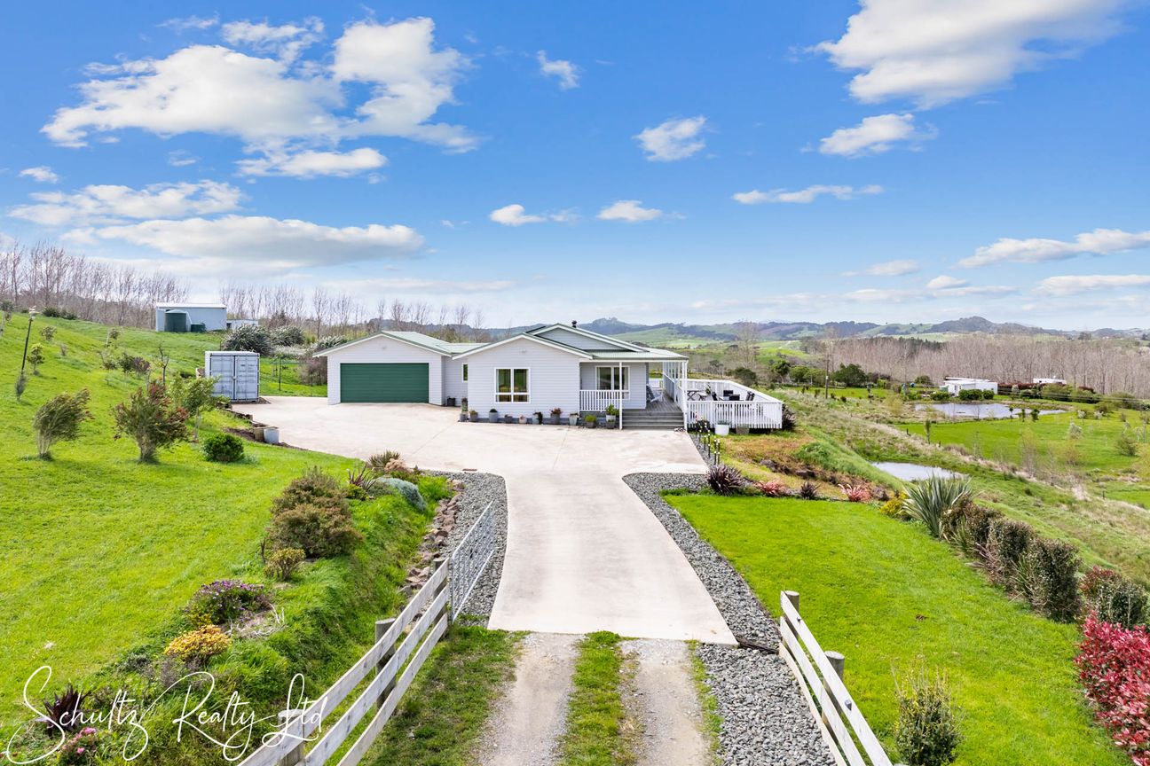 Modern Lifestyle Retreat with Views - Widok 6