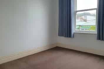 a/20 Te Wharepouri Street, Berhampore