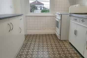 a/20 Te Wharepouri Street, Berhampore