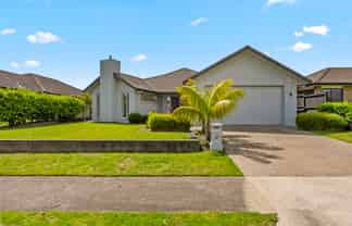 14 Lombardia Way, Karaka