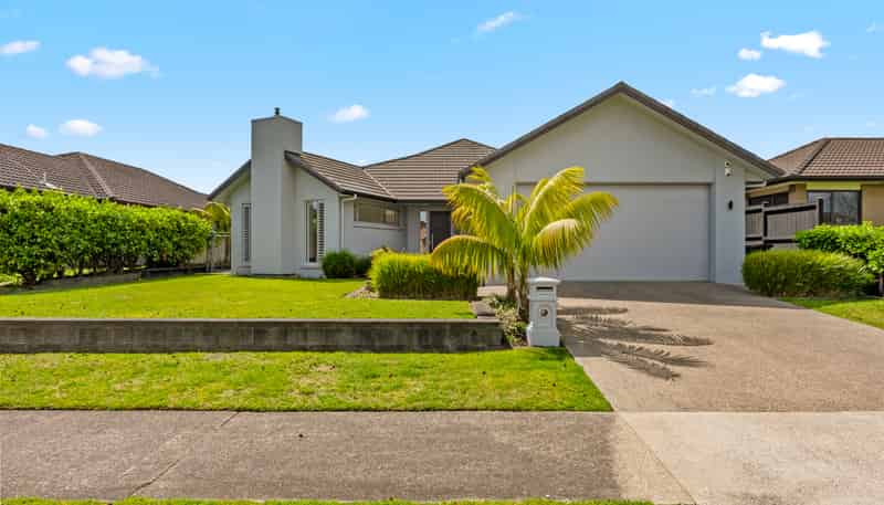 14 Lombardia Way, Karaka