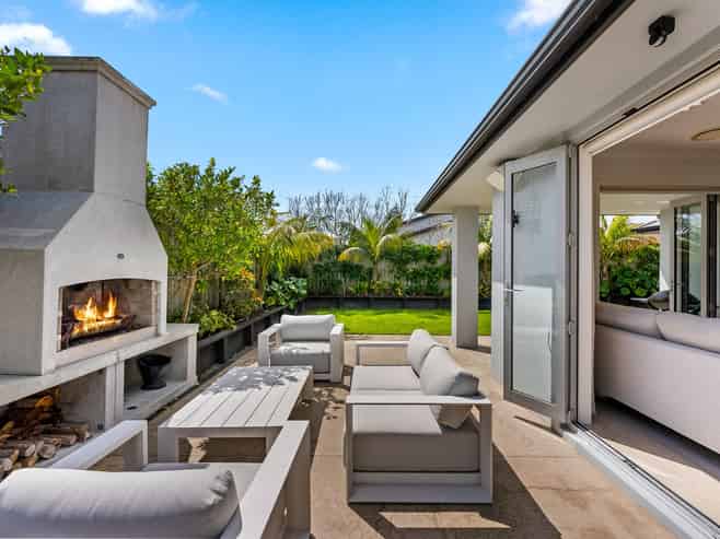 14 Lombardia Way, Karaka