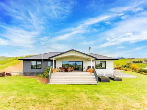 414 Salisbury Road, Maraekakaho