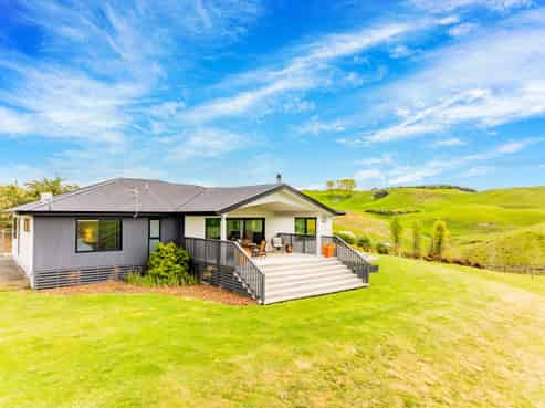 414 Salisbury Road, Maraekakaho