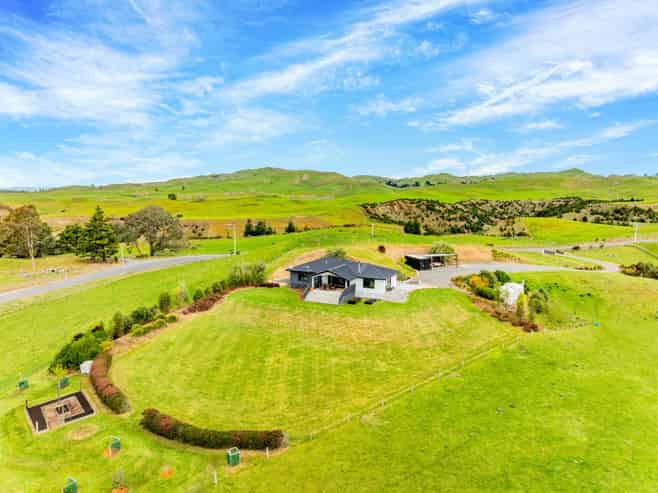 414 Salisbury Road, Maraekakaho