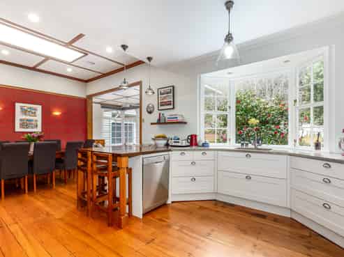 396 Muritai Road, Eastbourne