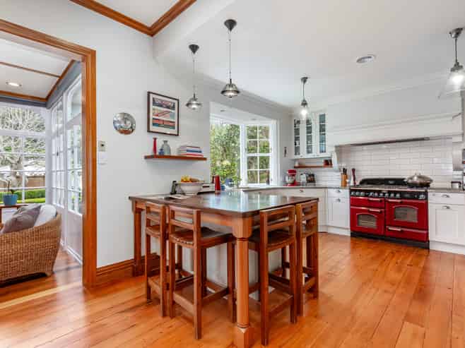 396 Muritai Road, Eastbourne