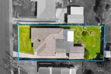 24 Cobham Crescent, Kelston