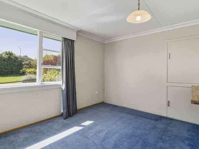 11 Kinmont Crescent, Mosgiel