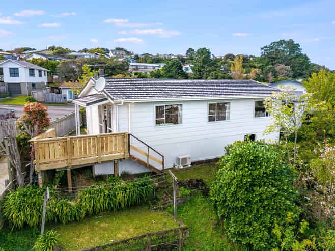 12 Gaff Place, Whitby