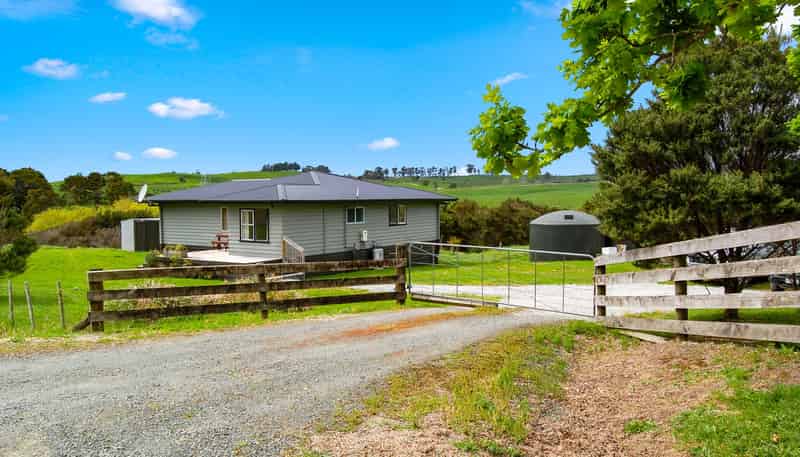 17 Ranganui Road, Kaiwaka