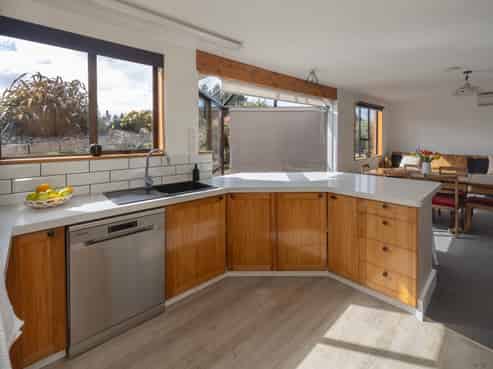 185 Homestead Road, Weston