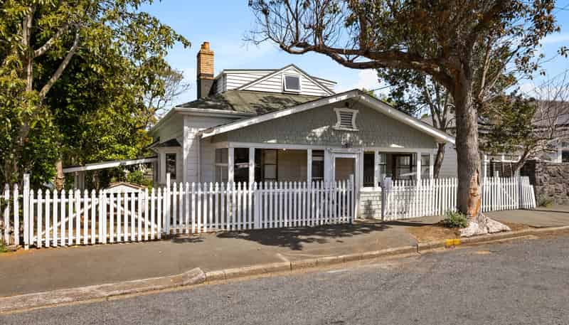 6 Domain Street, Devonport