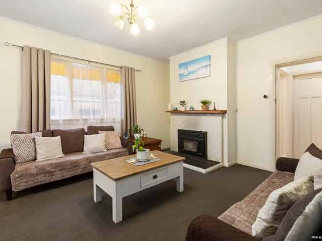 9 Kirk Street, Waiuku