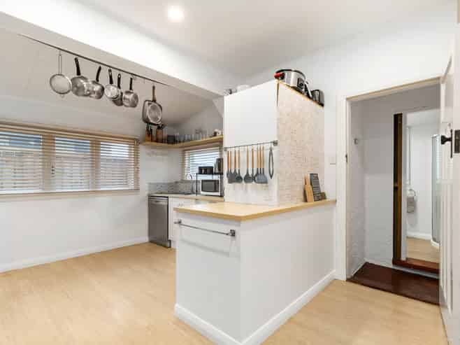 9 Kirk Street, Waiuku