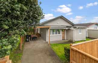 9 Kirk Street, Waiuku