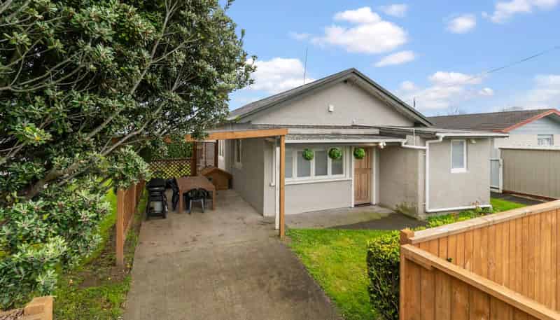 9 Kirk Street, Waiuku