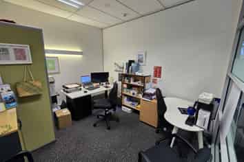 High profile office suite