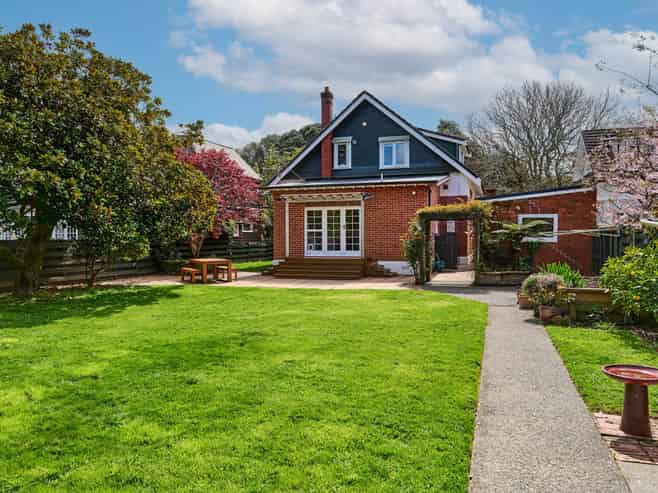 14 Hinau Street, Woburn