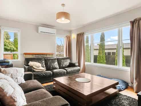 33 Durham Street, Te Atatu Peninsula