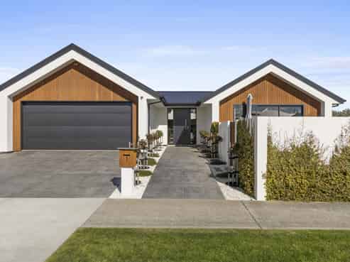 1 Manaia Street, Pegasus