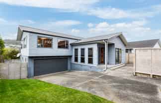 154 Kahu Road, Paremata