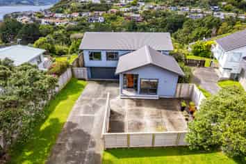 154 Kahu Road, Paremata