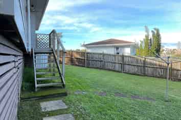 14 Elizabeth Drive, West Harbour