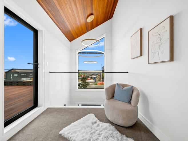 65 Kumukumu Road, Long Bay