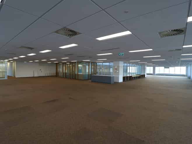 Premium 1,678sqm Office in Asteron Tower
