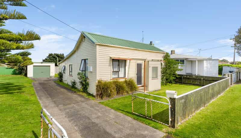 21 Hood Street, Castlecliff