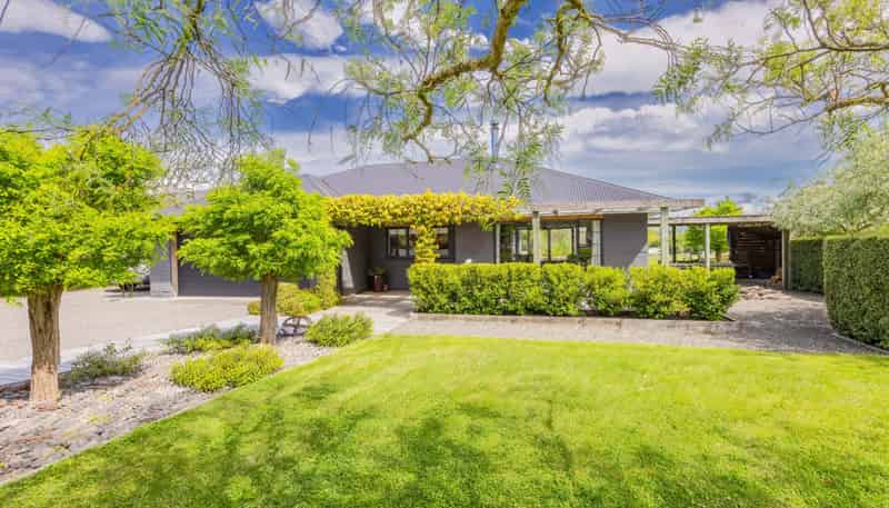 14 Brooker Place, Waipukurau
