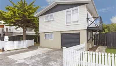 56 Harbour View Road, Harbour View