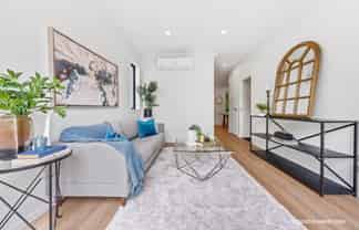 36C Whitford Road, Somerville