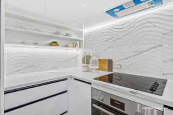 36C Whitford Road, Somerville