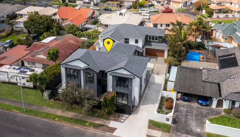 1/25 Hedge Row, Sunnyhills