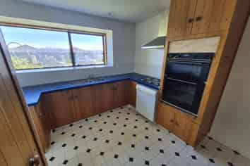 111 Hawthornden Road, Avonhead