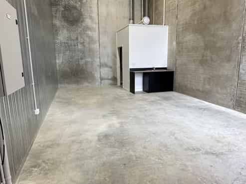 Modern Warehouse at "The Works" Business Park