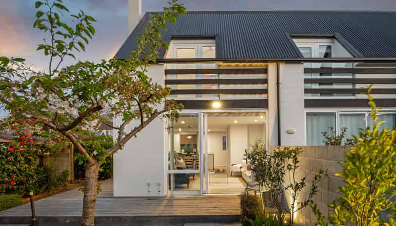 1/14 Andover Street, Merivale