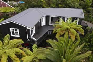 76 Wyndham Road, Pinehaven