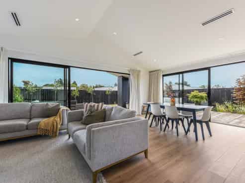 5 Safre Place, Mapua