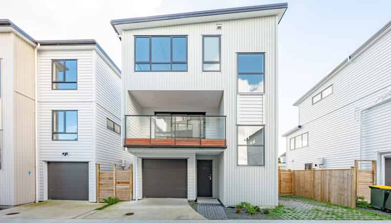 2/46 Cockayne Crescent, Sunnynook