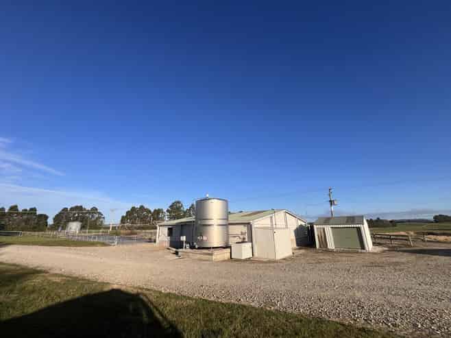 373 Camp Hill Road, Rongahere