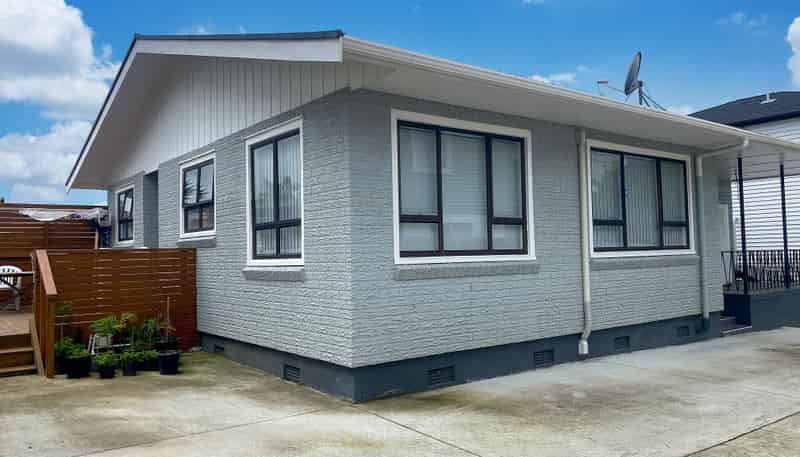 708 Te Atatu Road, Te Atatu Peninsula