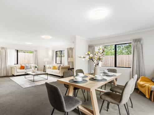 2/12 Oak Street, Royal Oak