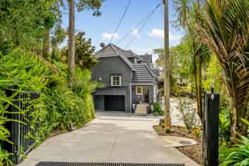 28 Speedy Crescent, Hillcrest