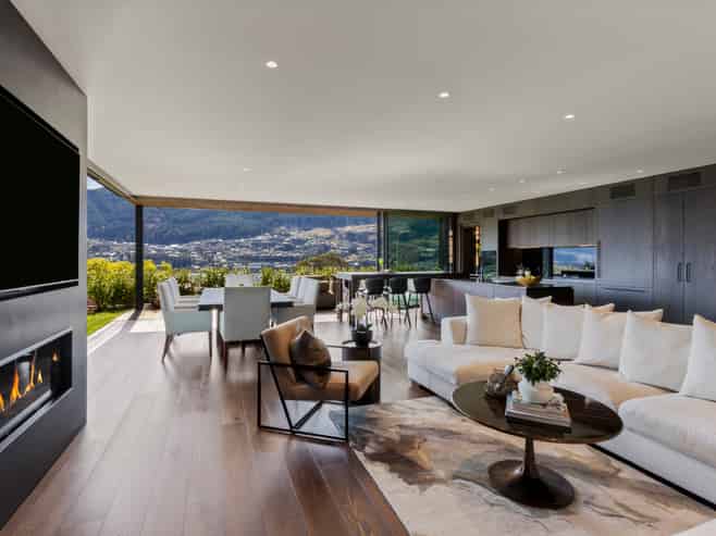 2 White Stag Rise, Kelvin Heights