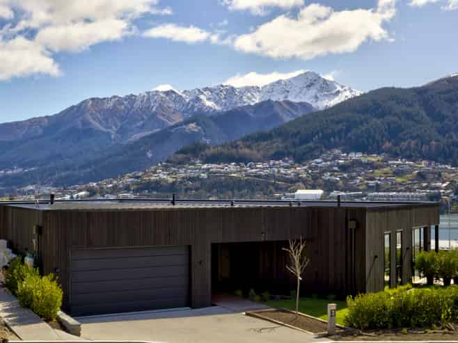 2 White Stag Rise, Kelvin Heights