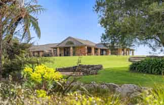 70 Watrous Downs, Maungatapere